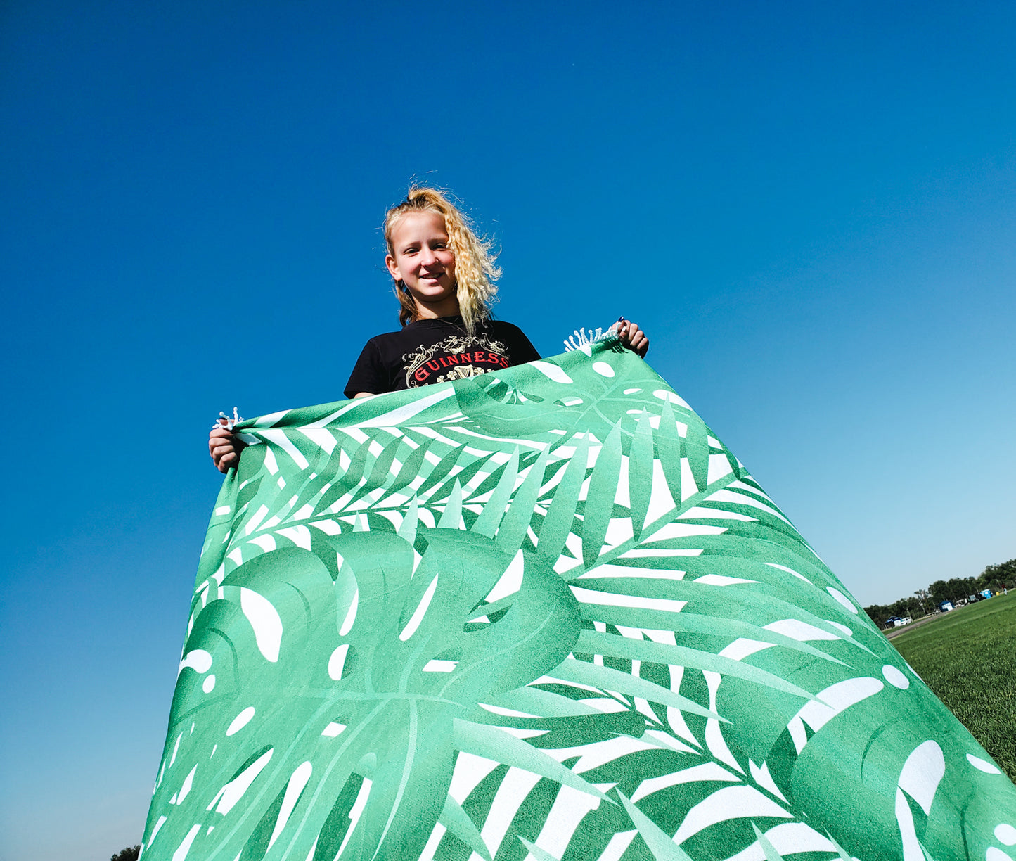 Green Leafed Oversized Round Beautiful Microfiber Boho Beach Towel Blanket